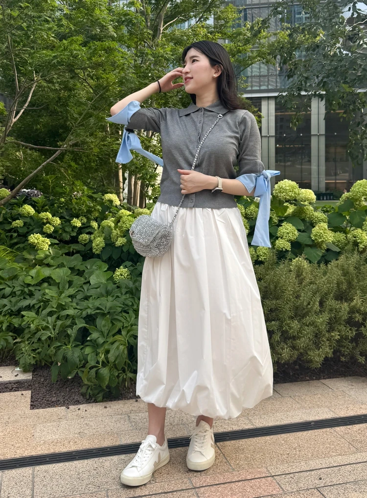 VEJA名品スニーカーCAMPOでつくる！キレイめとカジュアルの2つの私_2