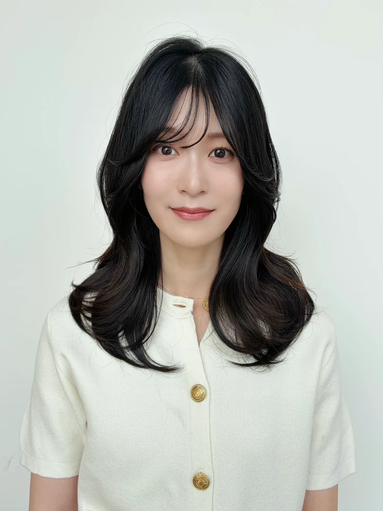 30代髪型・ミディアムの正面