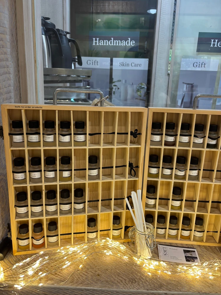 『生活の木 原宿表参道店』で体験できる、セントマティックの嗅覚×AI の香り体験デバイス「KAORIUM」。_4_2