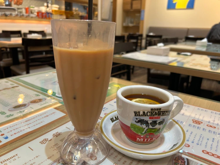 吉祥寺で香港旅行気分！「洋洋冰室（ヤンヤンビンサ）」で味わうレトロポップな香港式ファミレスの魅力！_4