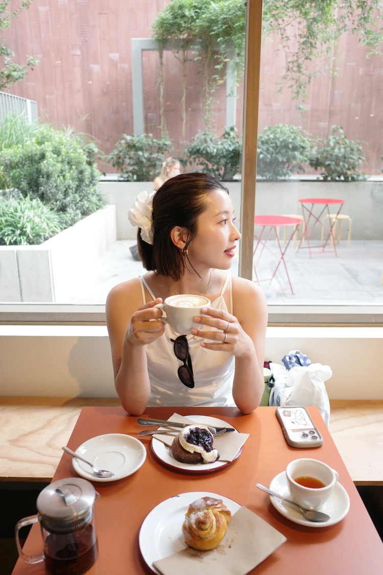 ケープ前髪マスカラ　前髪セット　ヘアセット　ヘアセットアイテム　ヘアマスカラ　ヘアアレンジ　ショートボブ　ショートボブヘアアレンジ