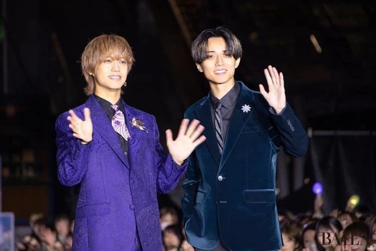 【詳細レポ】King & Prince 7thアルバム『STARRING』へのあふれる愛を語った！ レッドカーペットに登場し、ティアラが歓喜♡