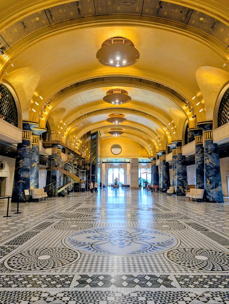 【2泊3日和歌山旅行②】雨の日も楽しめる！白浜のテーマパークと名物ホテルを満喫する夫婦二人旅_12_2