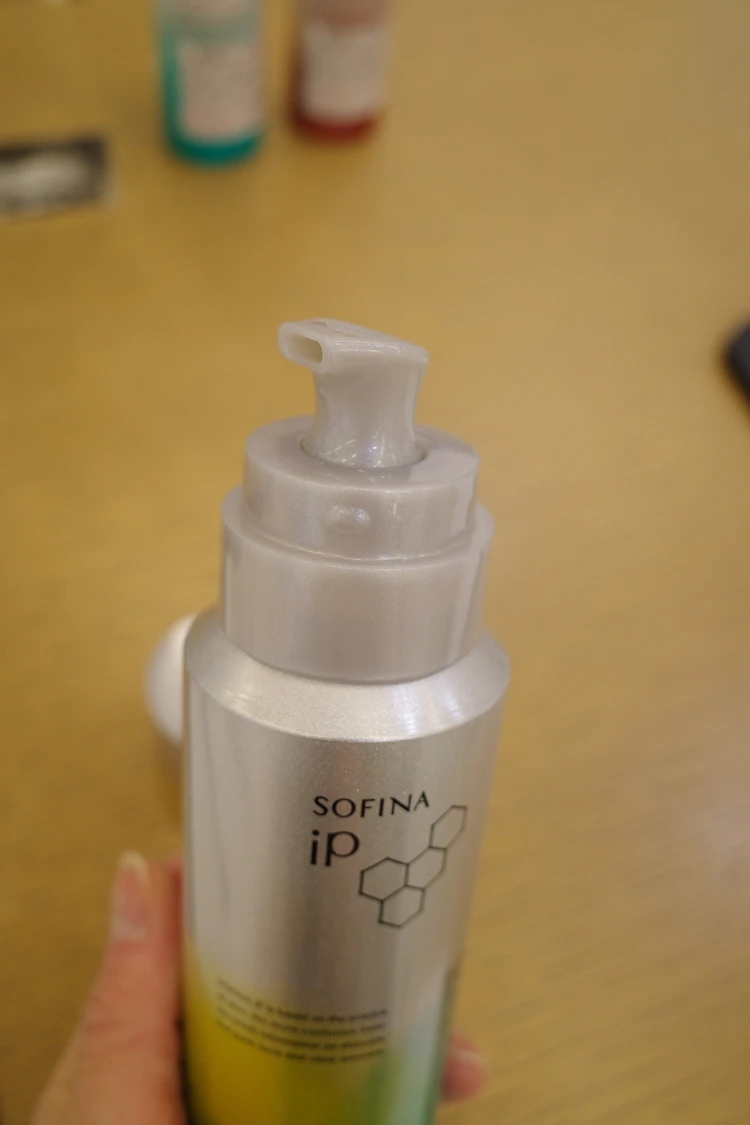 ピーリングって刺激強そう・・と思ってる人ほど使うべき【SOFINA iP】の朝晩使える水光ピーリング泡セラム_5