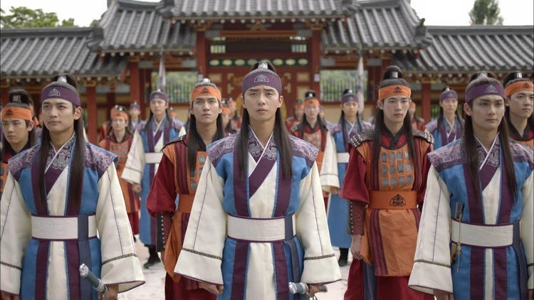 今観ると豪華すぎ！ パク・ソジュン×パク・ヒョンシク×BTS・Vら出演の青春時代劇『花郎＜ファラン＞』【韓ドラオタクおすすめの1本】