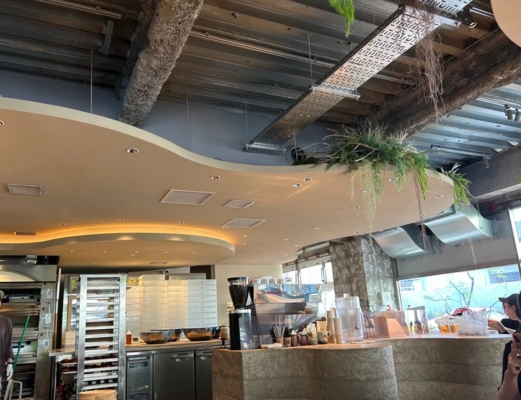 「daco」ってどんなお店？アダムダコタンの姉妹店で見つけた絶品ドーナツとパン_2_1