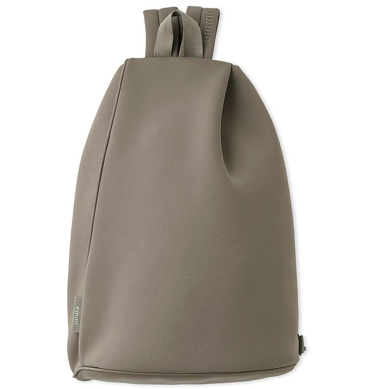 エミ　リュック　CGRY