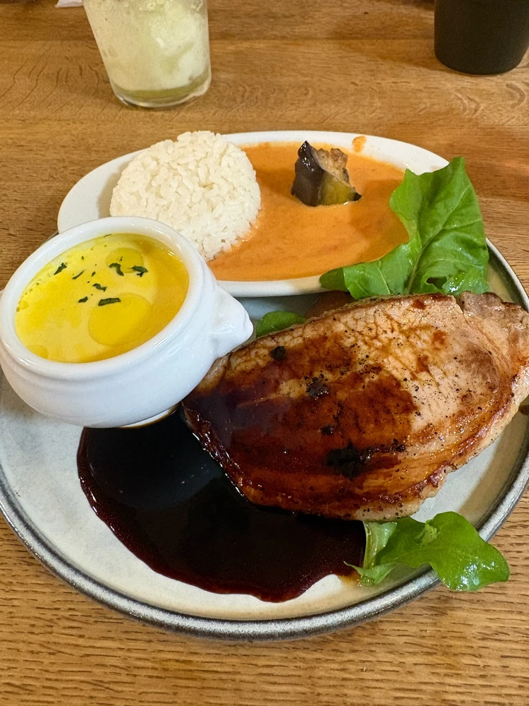 【ヘルシーランチ】丸の内OLが選ぶ！罪悪感0の東京ランチ3選_2