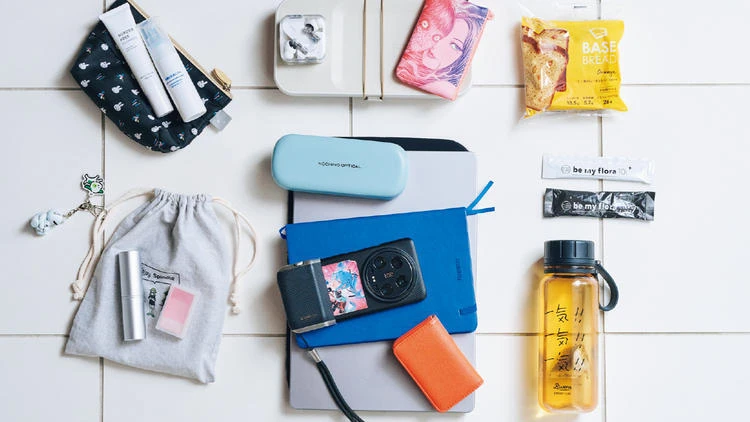 【サイバーエージェント 茂木栞さんのバッグの中身】実用性とデザインを両立!こだわりのアイテムセレクトが参考になる♡