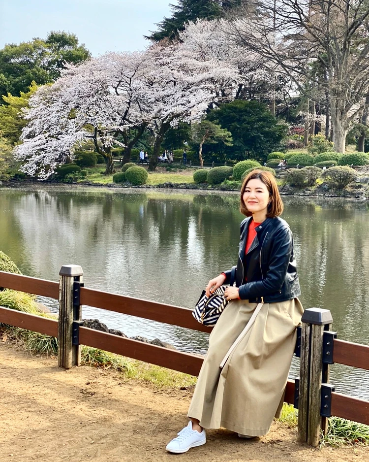 【大人のスニーカーコーデ】足元を白に変えて春気分に♡_5