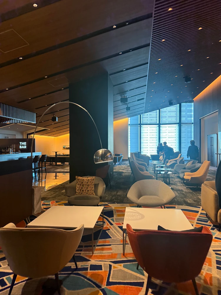 ポップコーン食べ放題で完全に浮かれた夜。歌舞伎町タワーのプレミアムシネマで『鬼滅の刃』デート♡_1_2