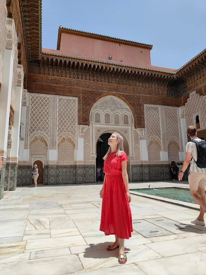 モロッコ旅行　コーディネート　ワンピース