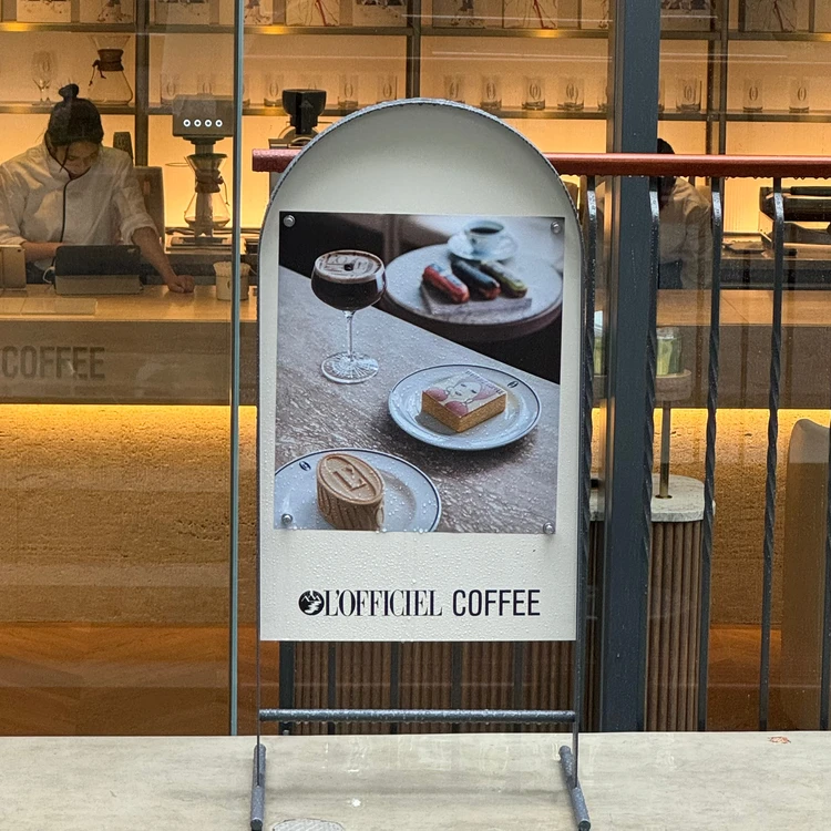 【新オープン！】表参道のお洒落すぎる海外っぽカフェ🇫🇷_2_2