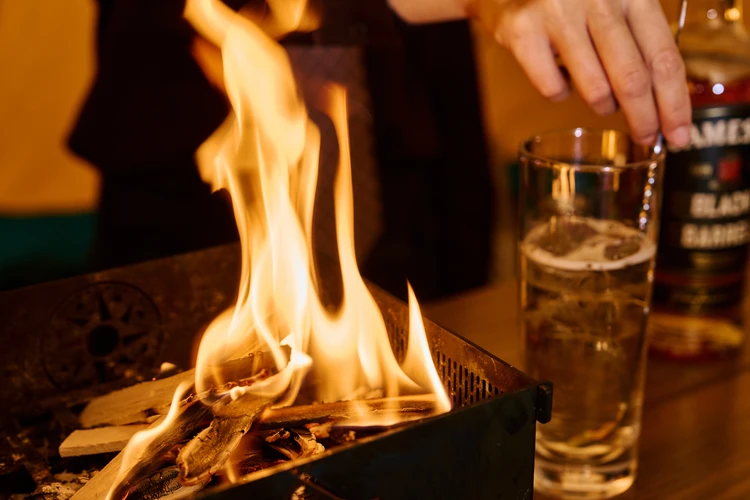 【札幌】焚き火バー、雪のなだ万朝食…冬に「非日常」を味わうハイクラスホテル２選_6_1