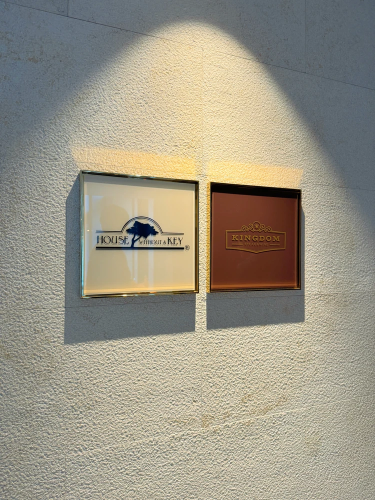 ハレクラニ　レストラン　ハワイ