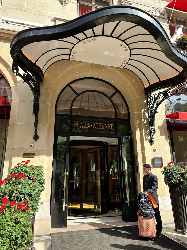 パリで迎える最高の朝。憧れのプラザアテネでいただく絶品朝食【パリ、ロンドン旅行記-vol.3-】_7