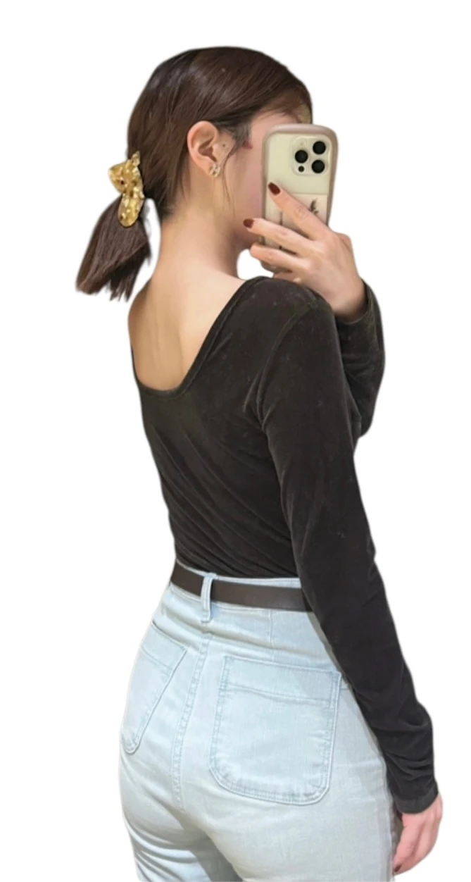 シンプルブラウンコーデ、大人のブラウンコーデ、秋のブラウンコーデ、ブラウン小物、ブラウンベルト