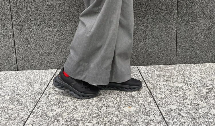 20000歩歩いても疲れない『On（オン）』のスニーカーがやっぱり最強！【エディターズピック】