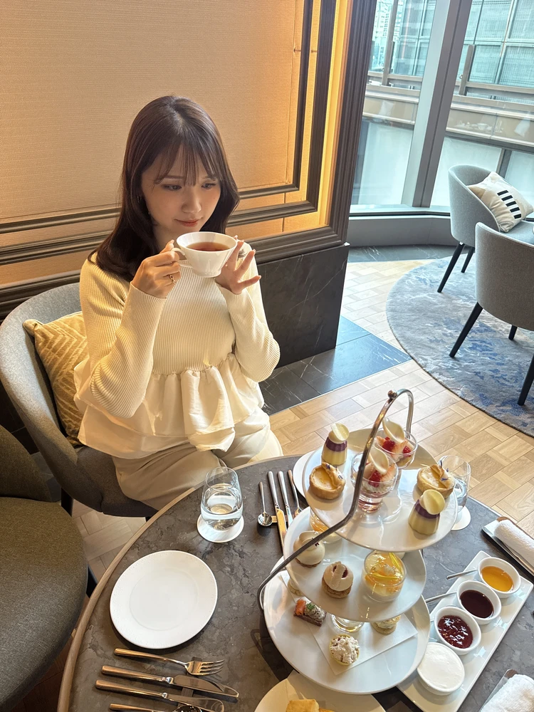 可愛いだけじゃない。大人女子会はJANUの“ストロベリー&ホワイト”で完成_4_1