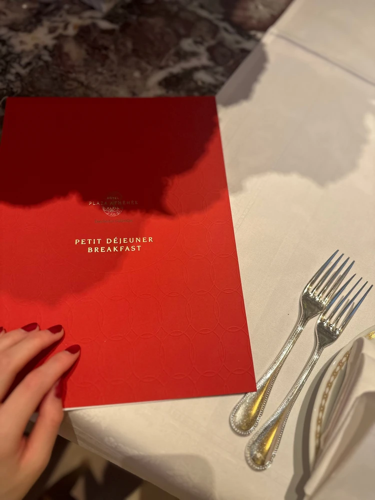 パリで迎える最高の朝。憧れのプラザアテネでいただく絶品朝食【パリ、ロンドン旅行記-vol.3-】_4