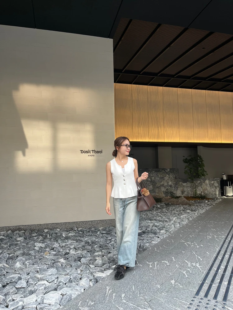 【愛用スニーカー】韓国女子に大人気！「Rockfish Weatherwear」で休日大人フェミニンスタイル♡_6_1