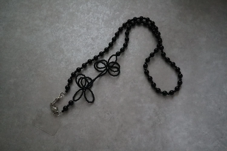 スマホ　ショルダー　ストラップ　ママ　おすすめ　キャセリーニ　ビーズ　フラワー