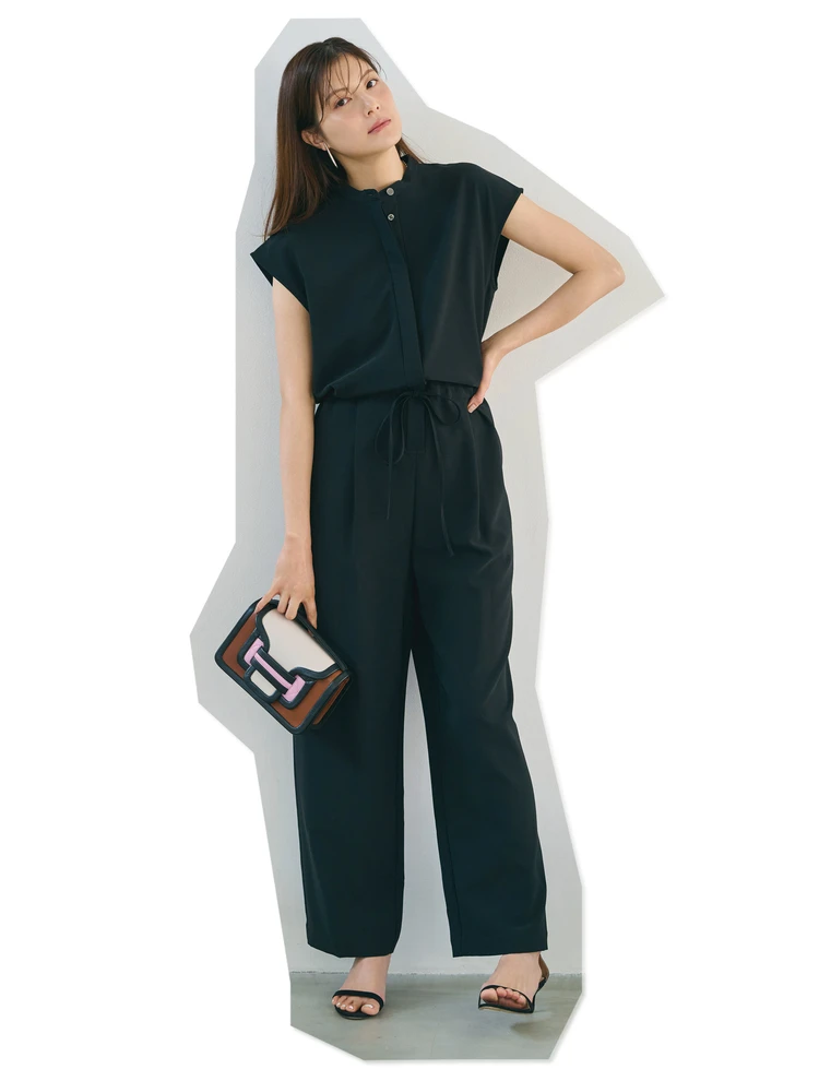 佐藤ありさ　夏には一枚で すっきりと