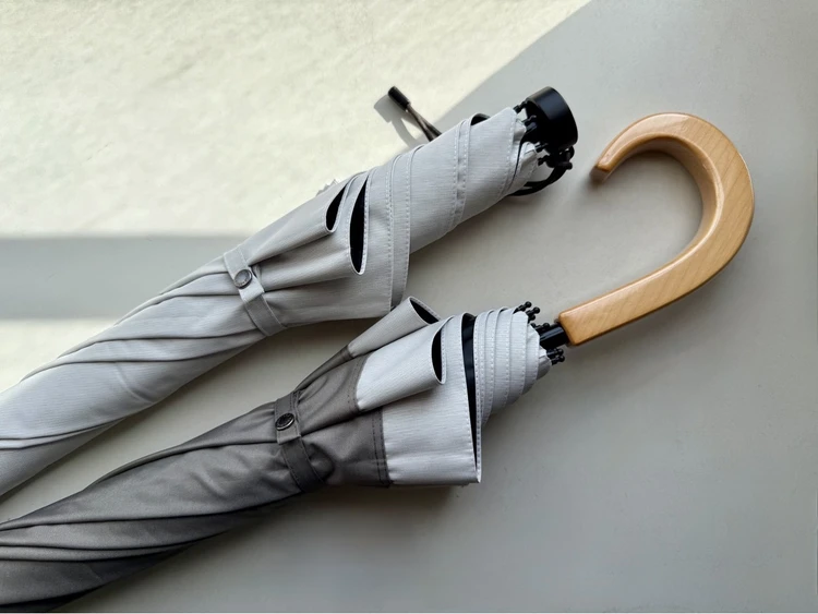 サンバリア100 2段折り ３段折り 閉じた時の写真