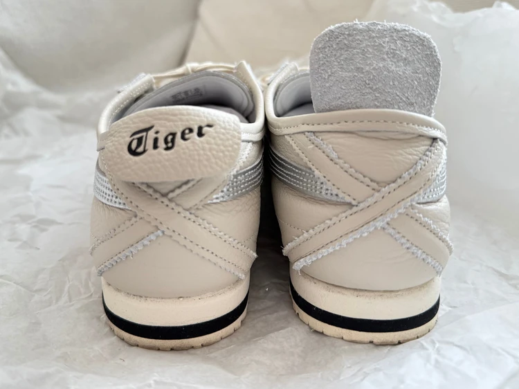 オニツカタイガー メキシコ66 SD ヒールデザイン