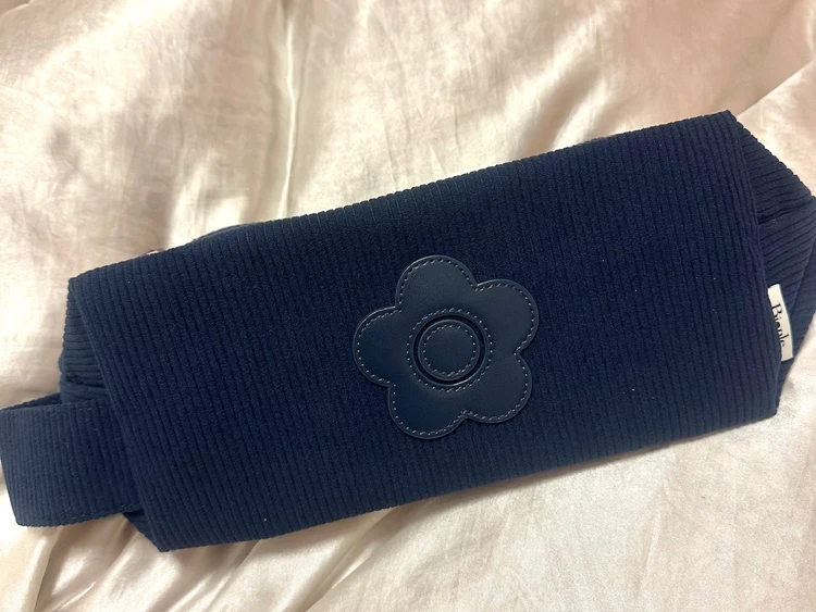 マリークワントのポーチ