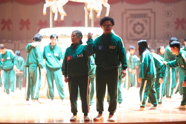 イカゲーム シーズン2:クムジャ(カン・エシム)&ヨンシク(ヤン・ドングン)