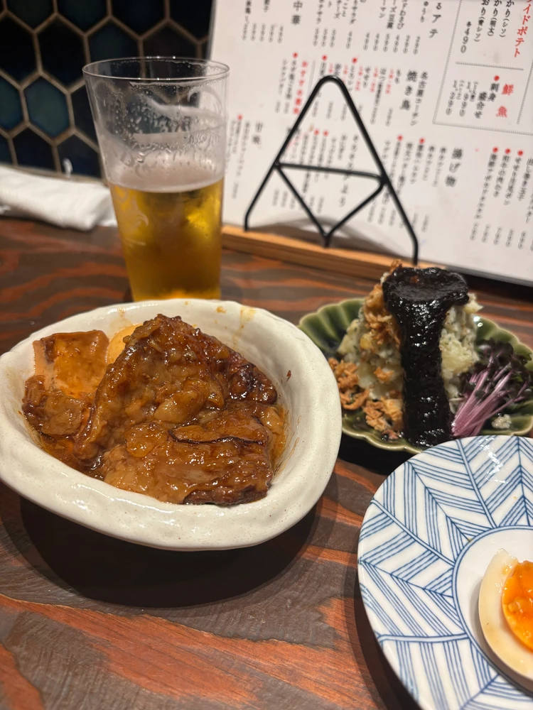 名古屋居酒屋、千種グルメ、酒場セカンド、夜ごはん、ポテサラ、牛煮込み、居酒屋グルメ、大人飲み、名古屋ディナー