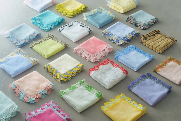 近沢レース店の“遊び心あふれるハンカチ”が、おしゃれさんの間で話題_2