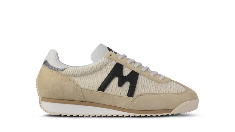 カルフ　メスタリ　