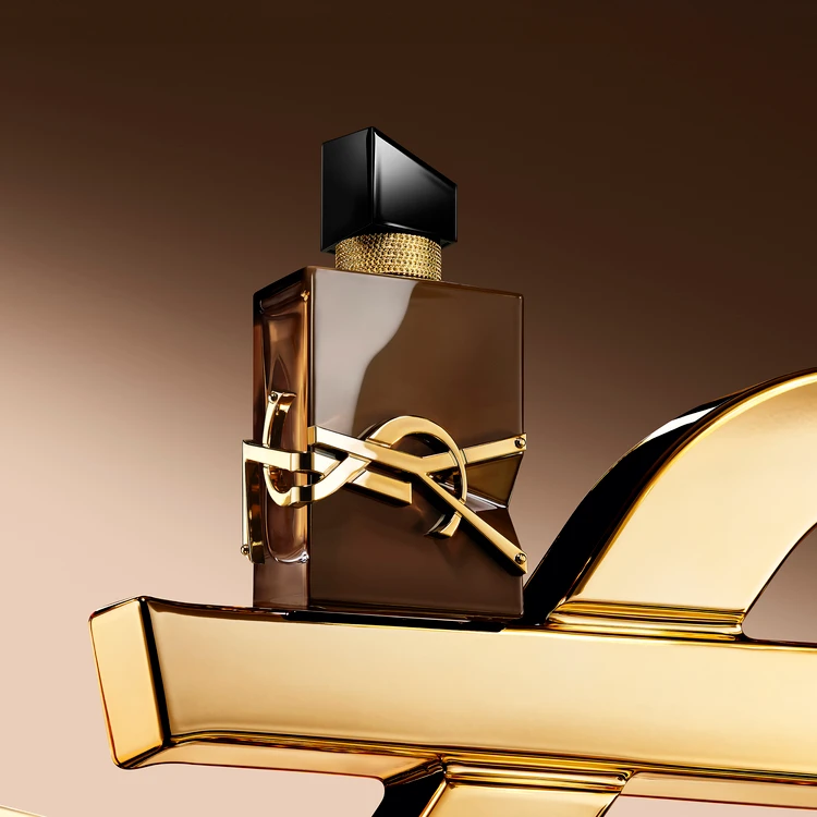 YSL　イヴ・サンローラン　リブレ オーデパルファム サンタル クチュール