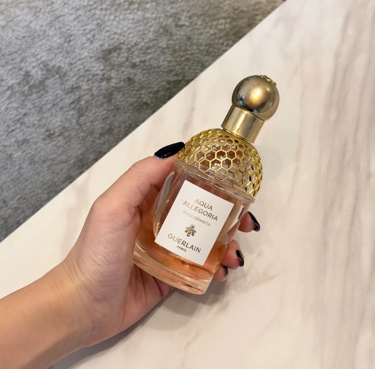 GUERLAIN アクア アレゴリア「ペラグラニータ」をおすすめする理由 #愛用香水_1