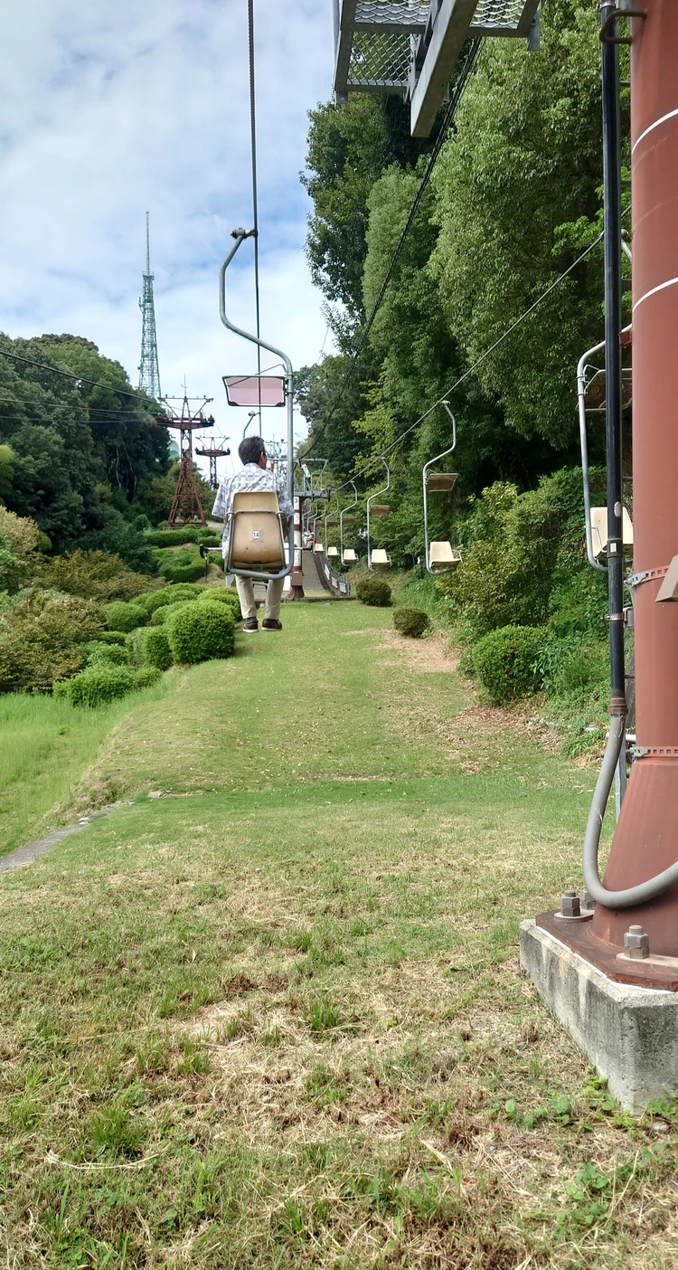 リフトでらくらく！松山城が「大人の休日」にちょうどいい_3
