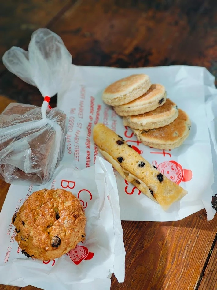 カーディフ　ウェルシュケーキ　お菓子