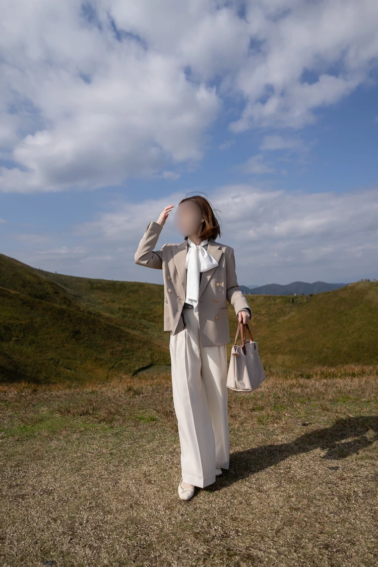 【キレイめカジュアル】2025年お気に入りの冬コーデ紹介👚🎐_4