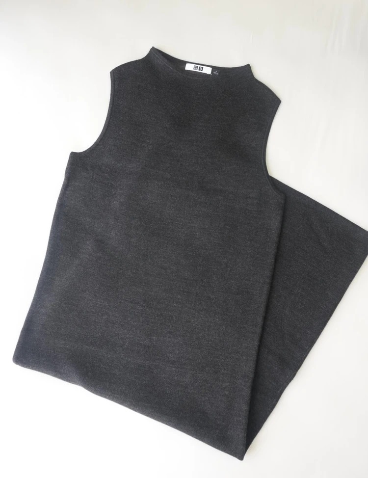 【UNIQLO U】ユニクロコラボ10周年！ダブルフェイスニットワンピース 4,990円