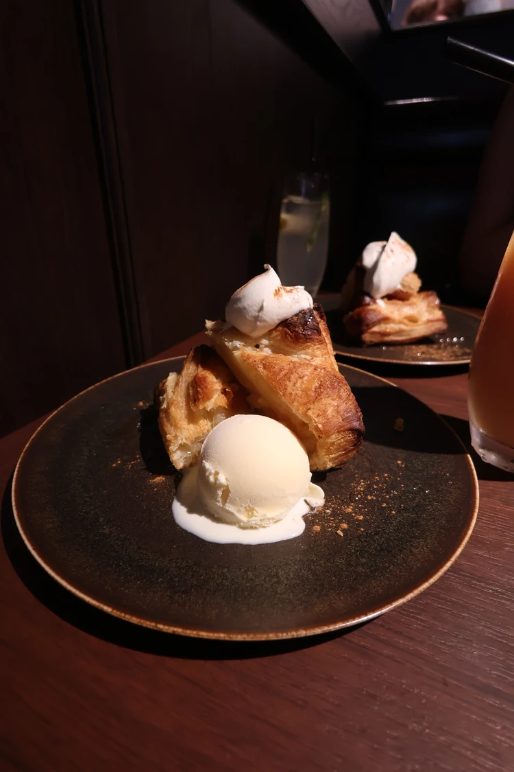 名古屋カフェ アップルパイ