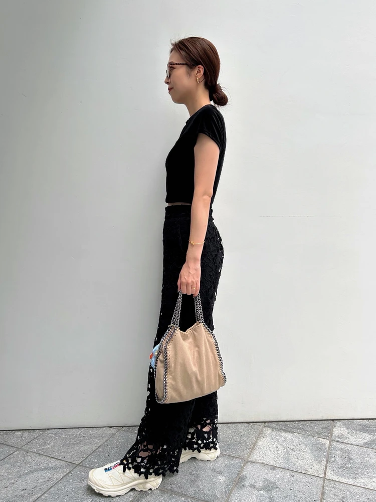 tops:GU bottoms:＆.NOSTALGIA shoes:SALOMON bag:stellamccartney