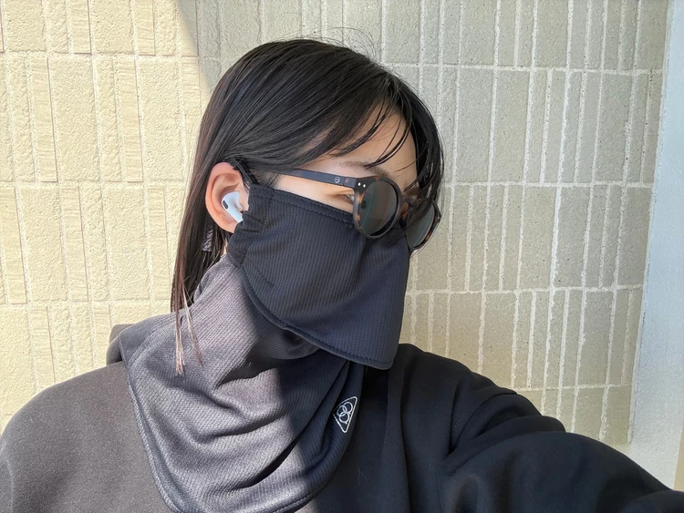 ヤケーヌ 目元・首元の日焼けも対策できる