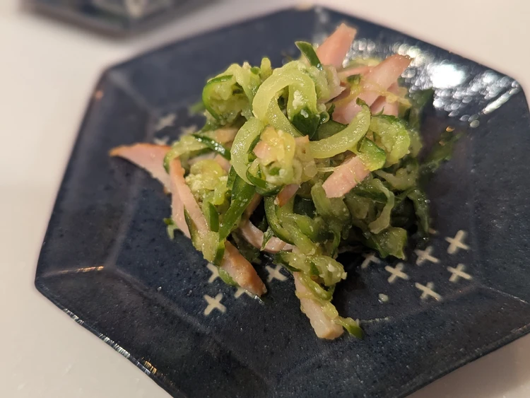 【時短で1品】きゅうりは炒めてもおいしい！ハムと合わせた病みつき簡単副菜の作り方