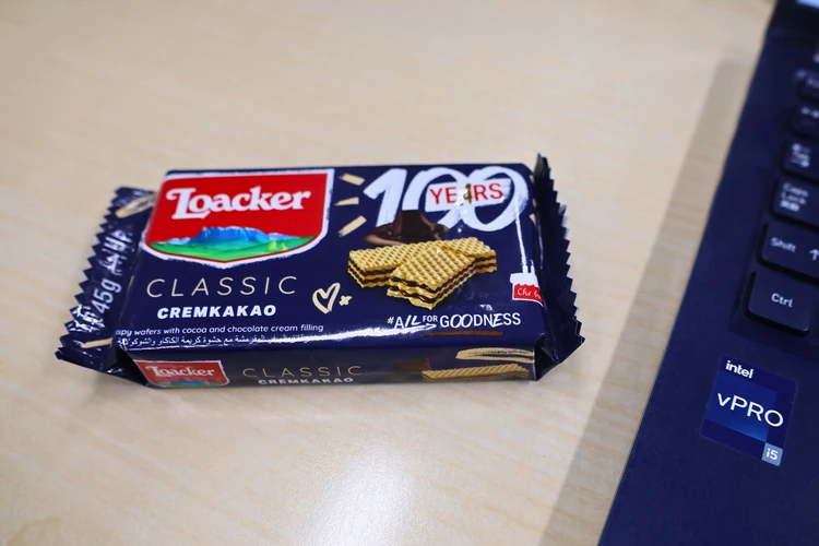 「ココロゆるまる」ロアカーのウエハースがデスクのスタメン #スイーツ部_1