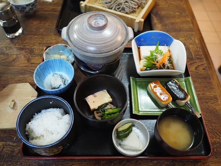 豆腐料理　大山登山