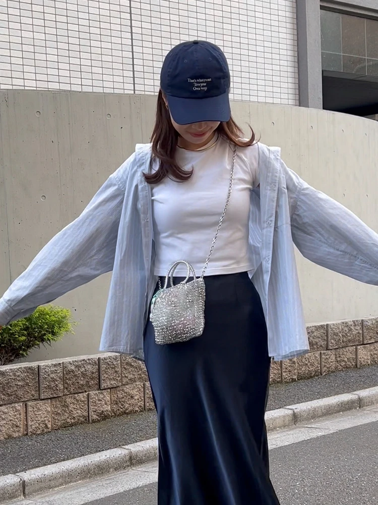 tops：UNIQLO shirt：UNIQLO bottoms：ur's shoes：GU hat：regleam bag：ANTEPRIMA
