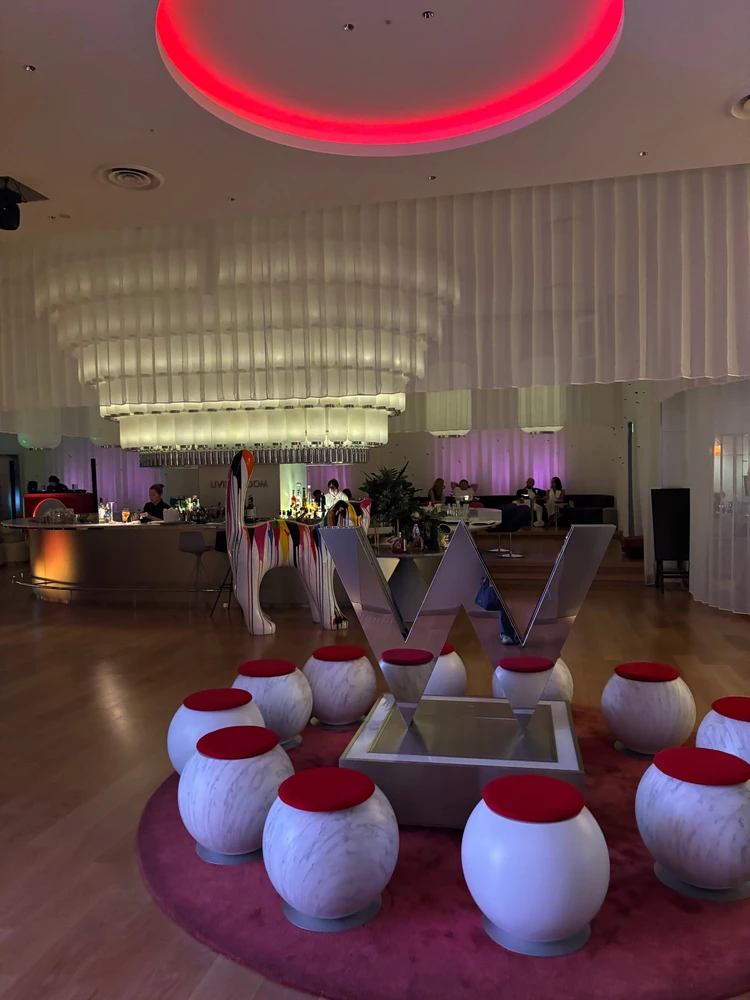 W　レセプション　bar