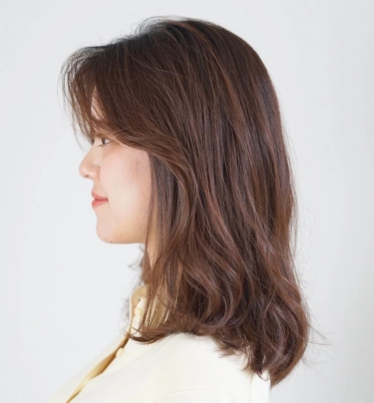 30代ー40代髪型・ミディアムのサイド
