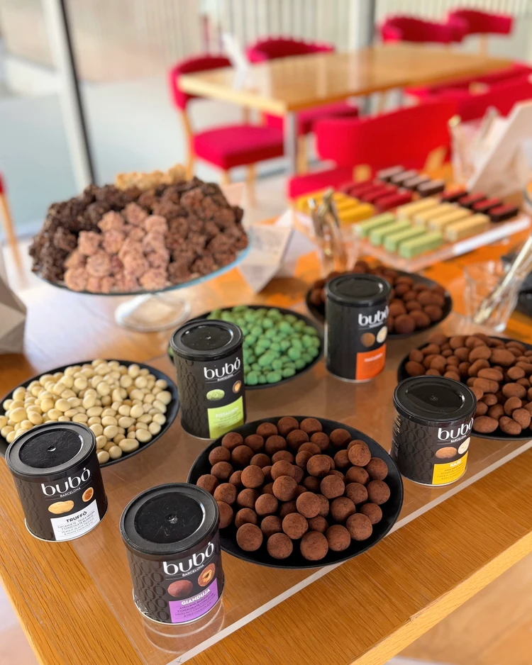 ブボバルセロナ チョコフルーツ ナッツチョコ マカダミア マカダム